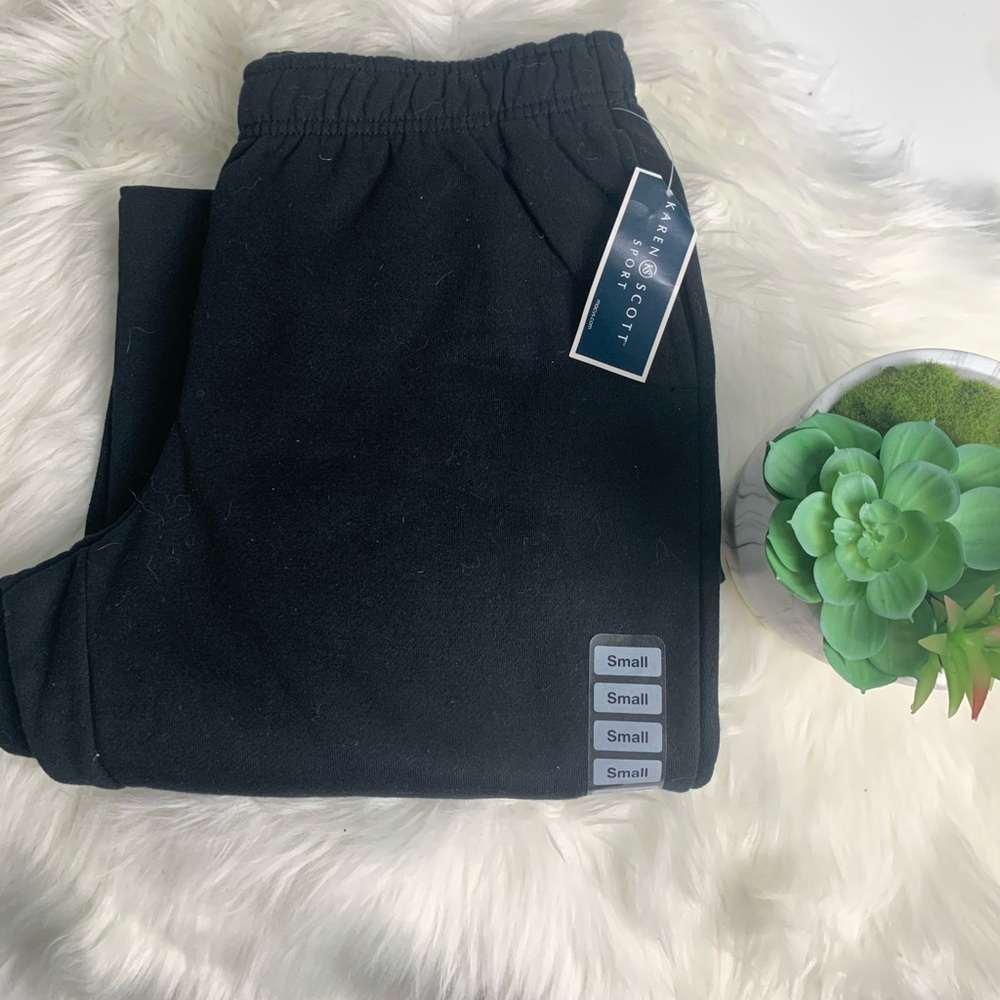 Karen Scott black sweat pants/sweats
